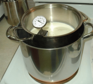 how to heat milk on stove