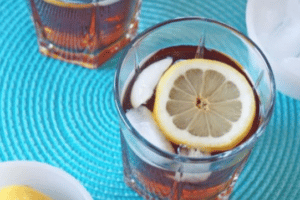 How to mix alcohol with sweet tea