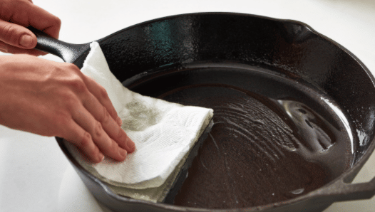 How To Season A Cast Iron Pan