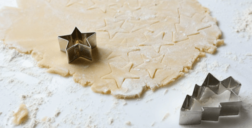 How to use cookie cutters