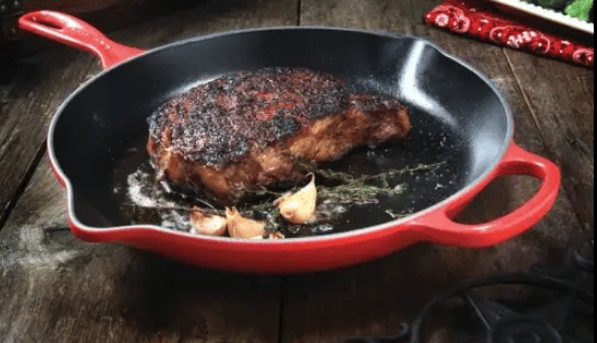 How to cook Delmonico steak in a pan