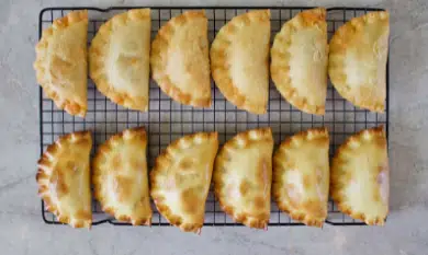 How to Keep Empanadas Crispy