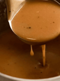 How to Make Homemade Brown Gravy with Flour and Water