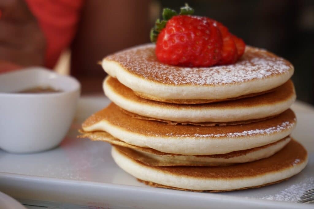 Strawberry Pancakes Recipe2