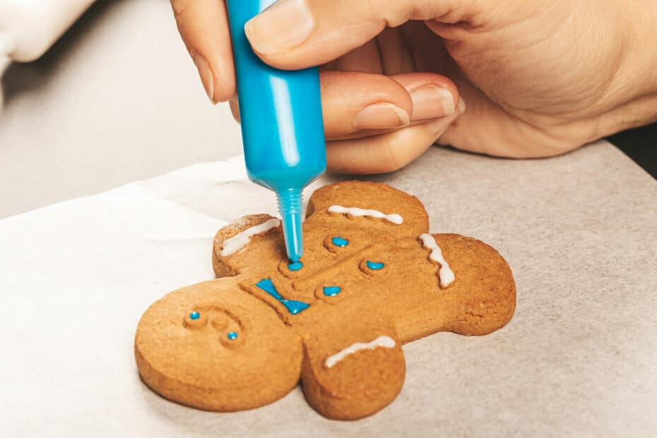 gingerbread playdough recipe3