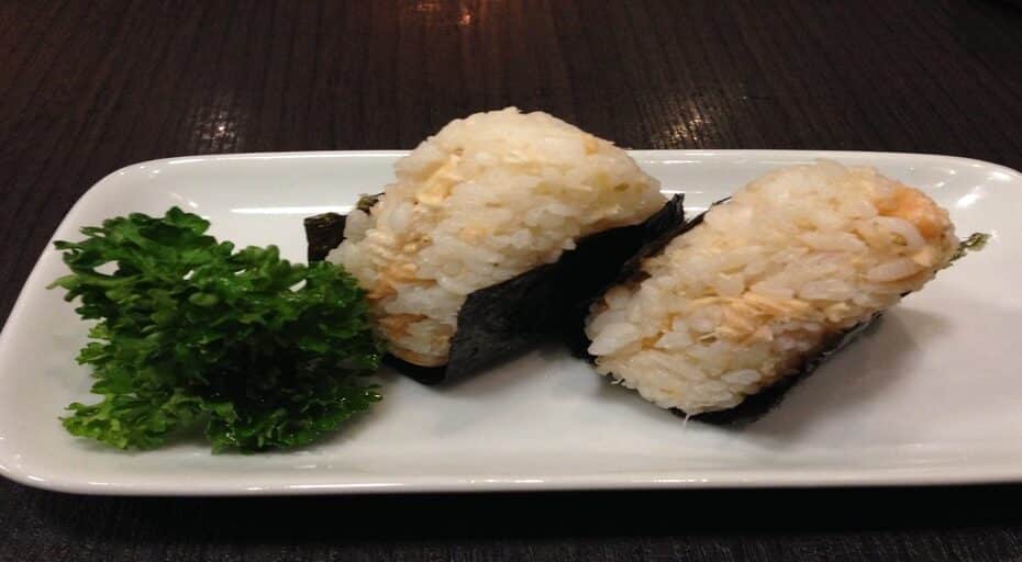 Salmon Onigiri Recipe