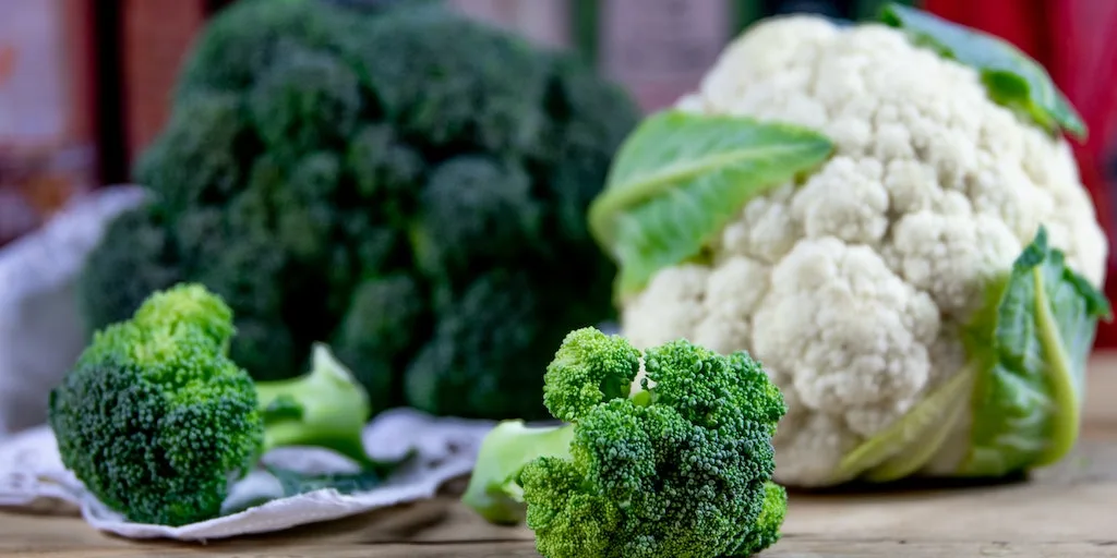 12 Best Raw Cauliflower Recipes To Try Today