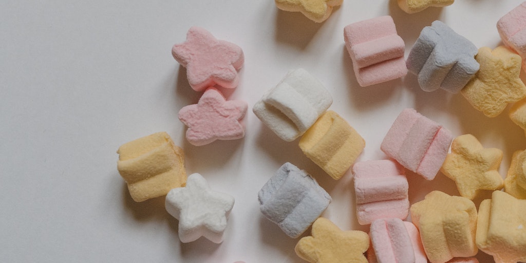 Can We Eat Marshmallow Raw? 2