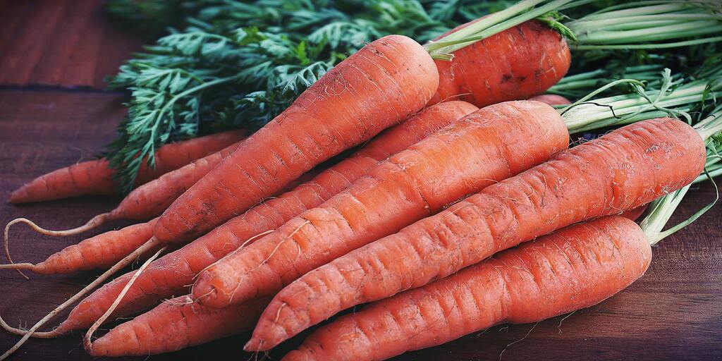 Is It Better To Eat Carrots Raw Or Cooked