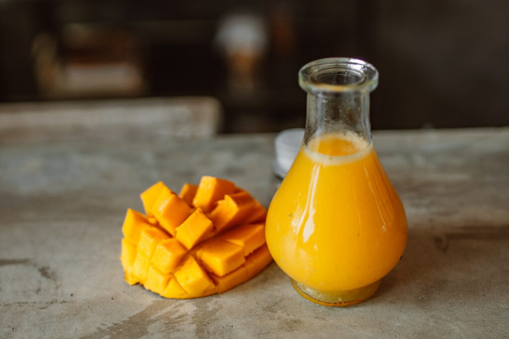 Simplest Mango Smoothie Recipe 